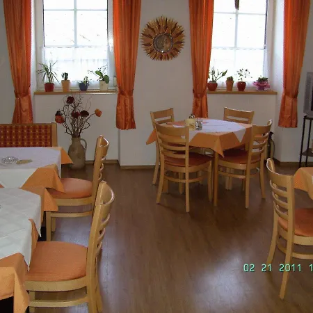 Voeslauerhof Hotel